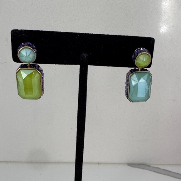 SWAROVSKI Elegant Green and Purple Stone Earrings Orobita Collection - Picture 3 of 16